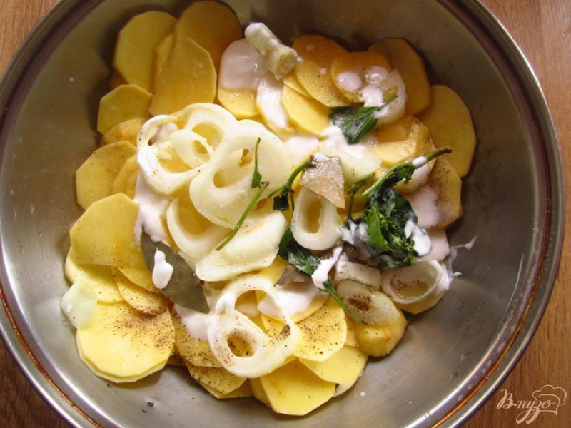 Фото приготовление рецепта: Картофель дофинуа от Джейми Оливера шаг №2