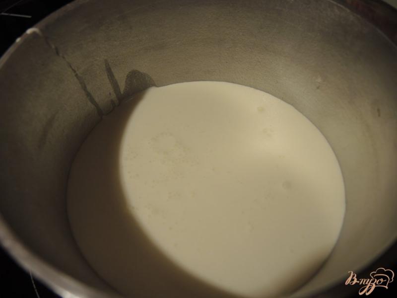 Фото приготовление рецепта: Домашнее ванильное мороженое шаг №1