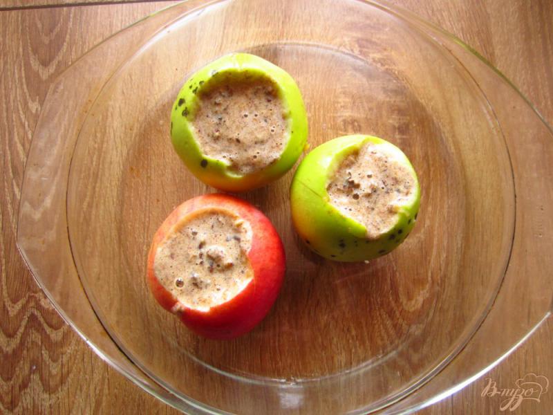 Фото приготовление рецепта: Запеченные яблоки от Джейми Оливера шаг №3