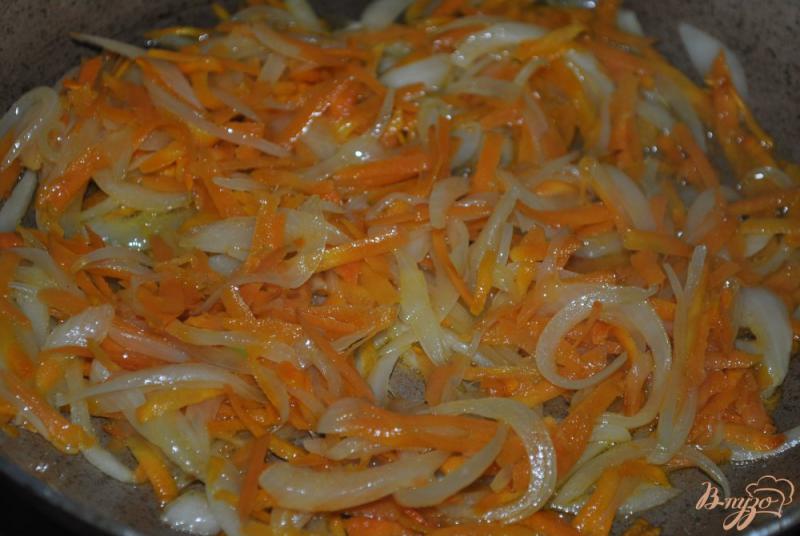 Фото приготовление рецепта: Хамса в томатном соусе шаг №5