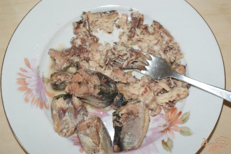 Фото приготовление рецепта: Рыбный пирог «Улитка» с кунжутом шаг №1