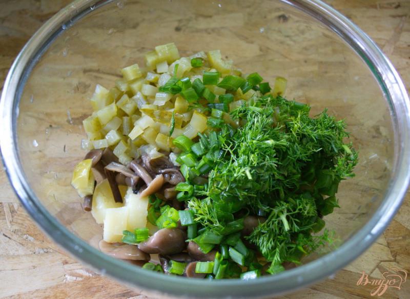 Фото приготовление рецепта: Салат овощной « Опенок » шаг №4