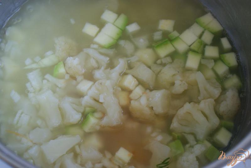 Фото приготовление рецепта: Детский овощной суп-пюре с рисом шаг №8