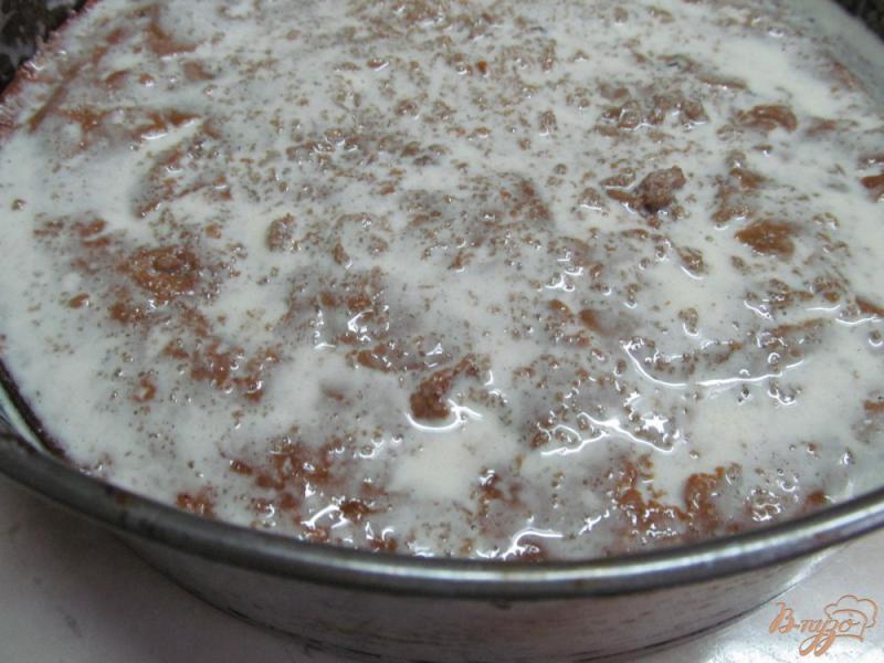 Фото приготовление рецепта: Пирожные залитые сметаной шаг №12