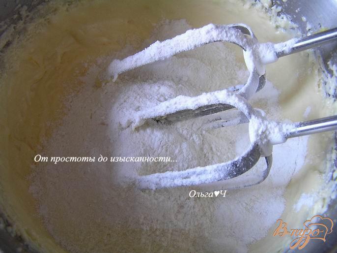 Фото приготовление рецепта: Пасхальные кексы с рисовой мукой шаг №3
