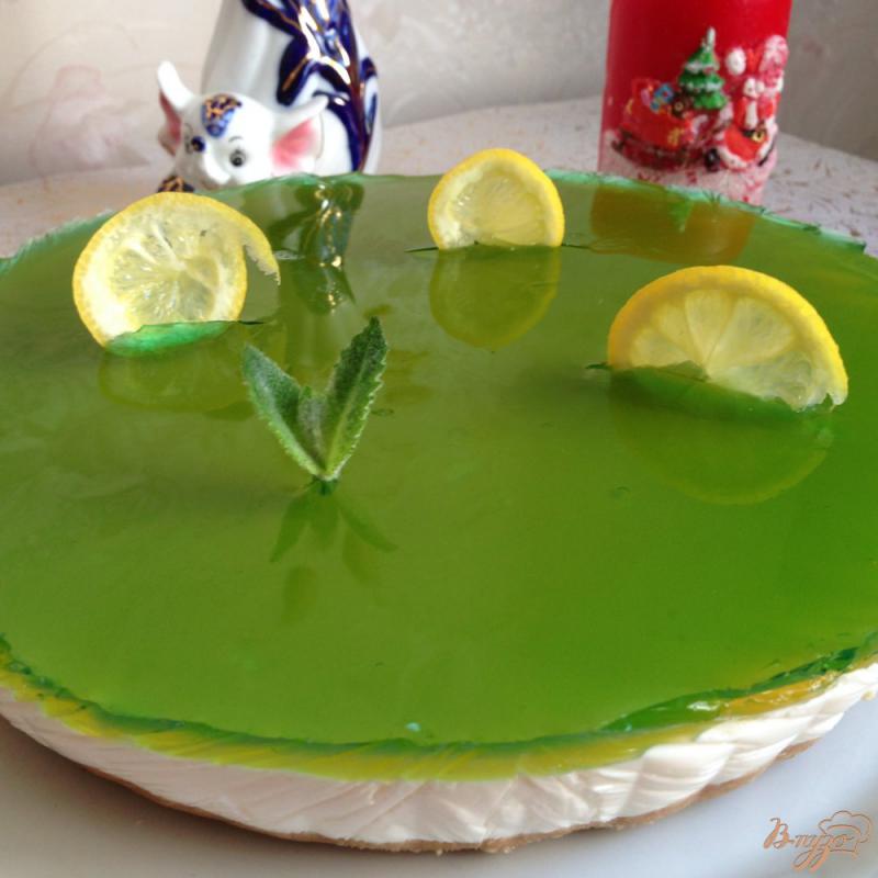 Фото приготовление рецепта: Желейный торт без выпечки с цитрусовым  вкусом шаг №11