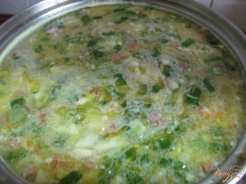 Фото приготовление рецепта: Сырный суп шаг №12