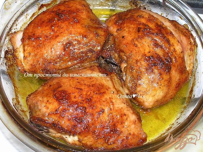 Фото приготовление рецепта: Курица с паприкой и кориандром в мятном сиропе шаг №3