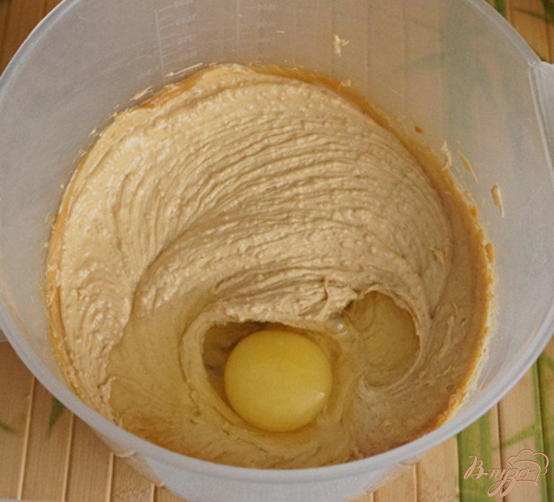Фото приготовление рецепта: Печенье с арахисовой пастой на полбовой муке шаг №3