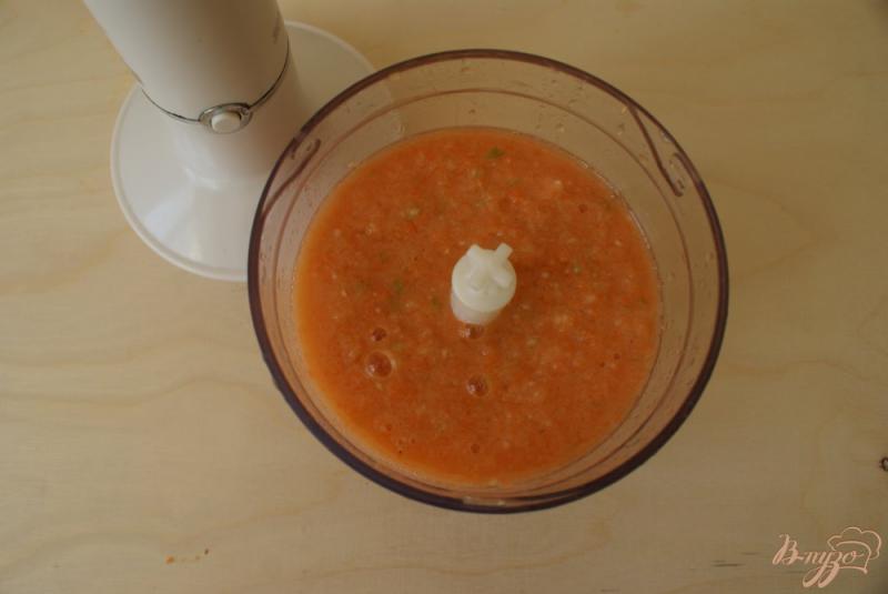 Фото приготовление рецепта: Морковно-яблочный смузи шаг №7