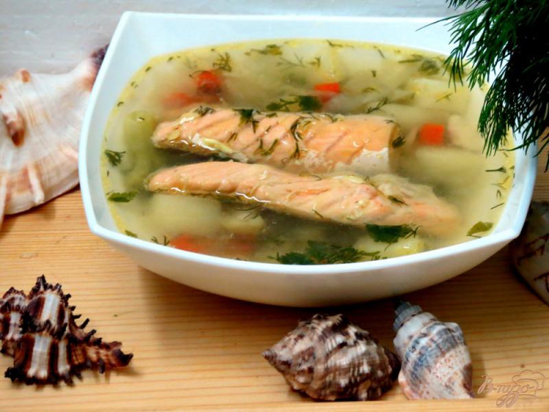 Фото приготовление рецепта: Суп овощной с брюшками сёмги. шаг №7
