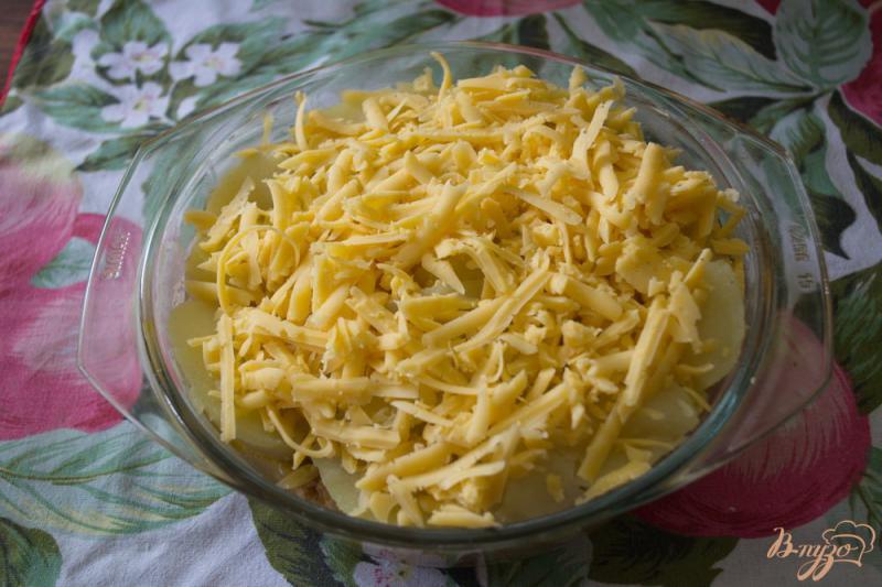 Фото приготовление рецепта: Картофельная запеканка с фаршем шаг №10