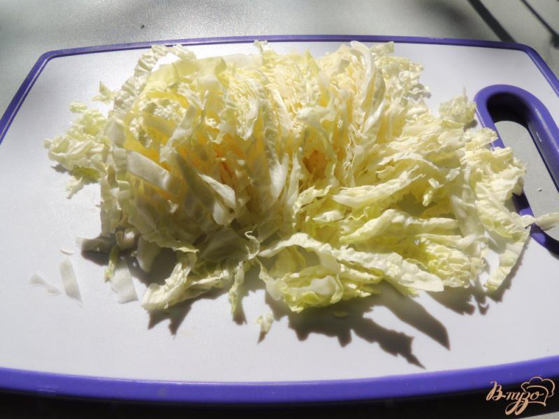 Фото приготовление рецепта: Лёгкий салат с помидорами и гречкой шаг №3