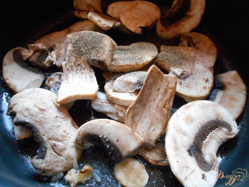 Фото приготовление рецепта: Тортилья с грибами, острая шаг №3