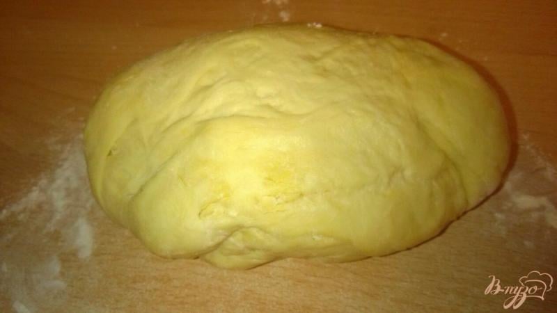 Фото приготовление рецепта: Пирожки с картофелем и грибами шаг №1