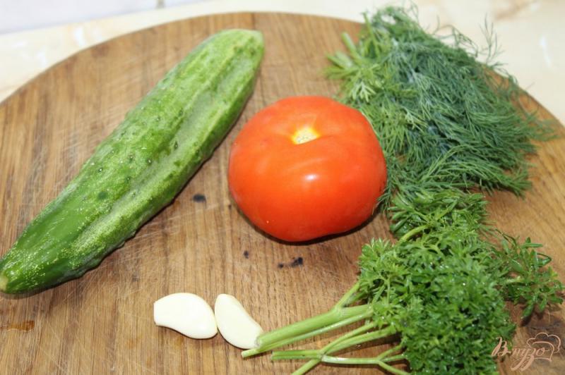 Фото приготовление рецепта: Маринованные огурцы и помидоры на скорую руку шаг №1