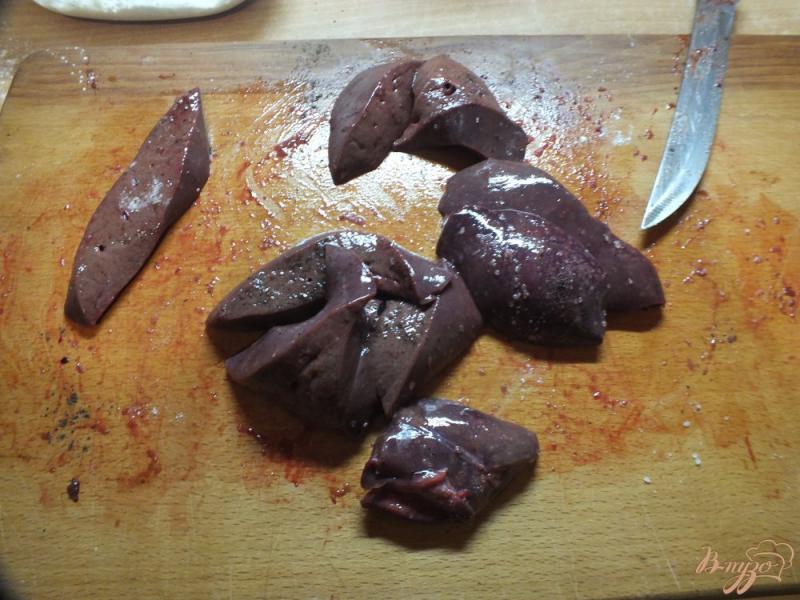 Фото приготовление рецепта: Печень говяжья в соевом соусе шаг №1