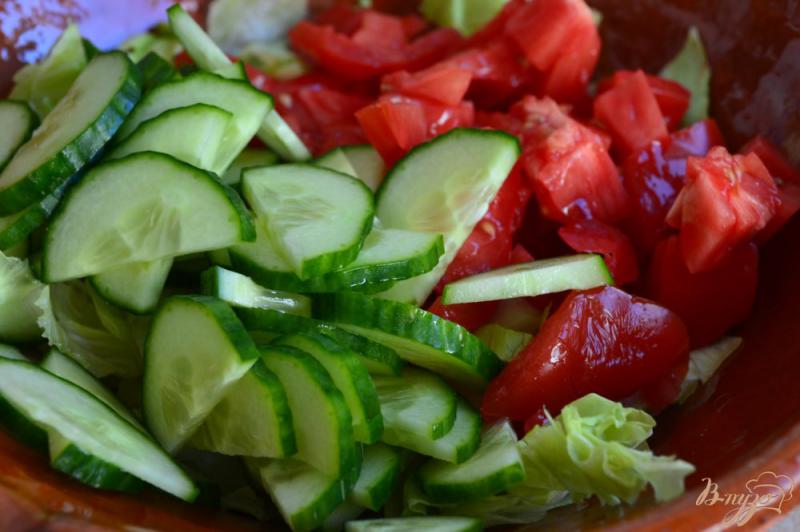 Фото приготовление рецепта: Овощной салат с отварной чечевицей шаг №3