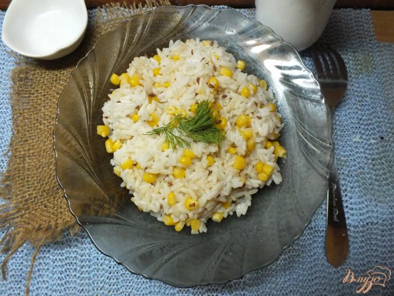 Фото приготовление рецепта: Рис с маслом льна и кукурузой шаг №4