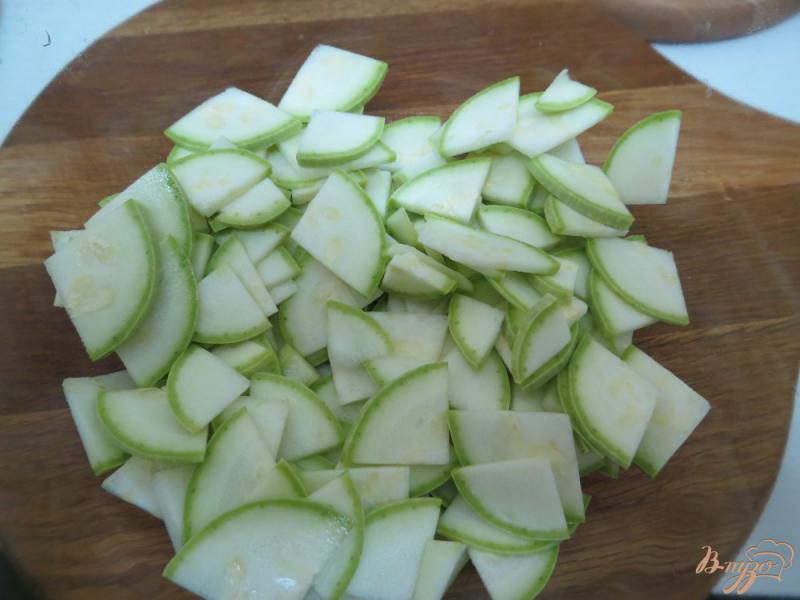 Фото приготовление рецепта: Салат из кабачков и капусты. шаг №3