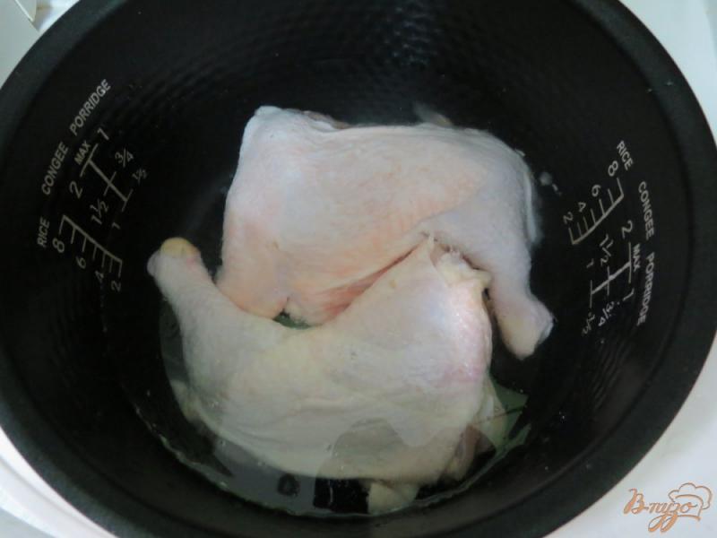 Фото приготовление рецепта: Заливное из курицы шаг №2