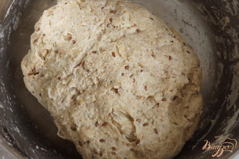 Фото приготовление рецепта: Хлеб «Цельнозерновой» с горчицей и семенами льна шаг №6