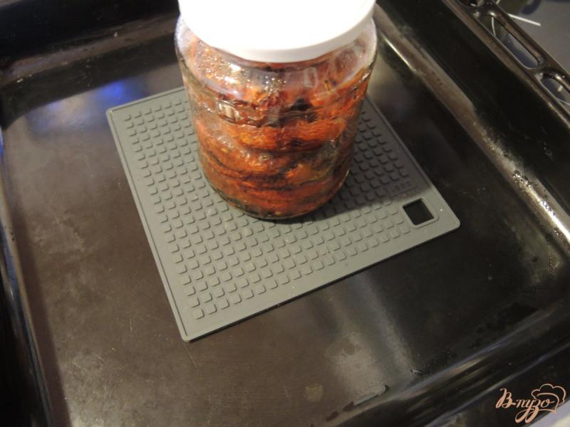 Фото приготовление рецепта: Вяленые помидоры шаг №8