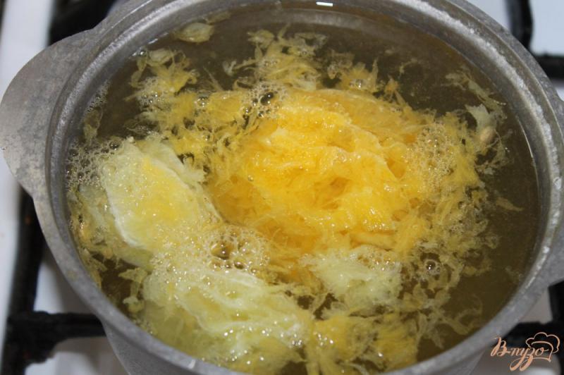 Фото приготовление рецепта: Лимонад с мятой и апельсином шаг №4