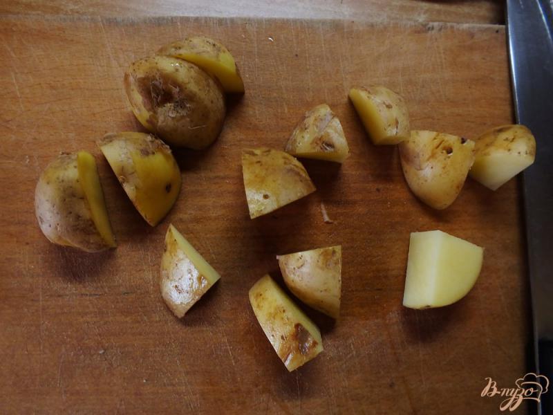 Фото приготовление рецепта: Суп с кабачками и молодым картофелем шаг №1
