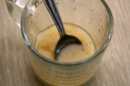 Зеленый салат с козьим сыром Зеленый салат с козьим сыром