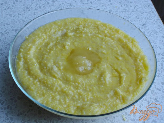 Рецепт Кукурузная каша (гоми) с айвой и медом
