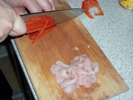 Салат с курицей и мясом краба Салат с курицей и мясом краба