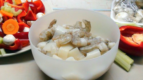 Маринованные морепродукты и овощи Маринованные морепродукты и овощи