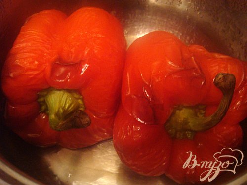 Башмачки из печеного перца (закуска) Башмачки из печеного перца (закуска)