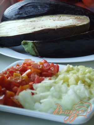 Баклажаны, фаршированные овощами
