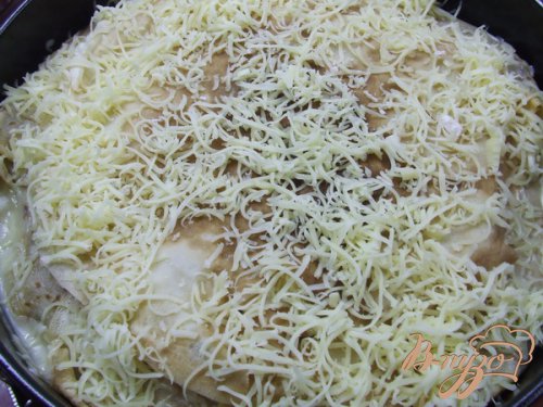 Блинный пирог с куриным филе и грибами Блинный пирог с куриным филе и грибами