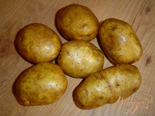 Запеченный картофель с овощами Запеченный картофель с овощами