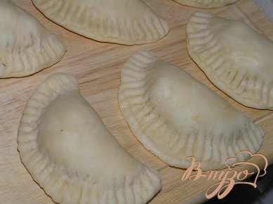 Самоса с картофелем и зеленым горошком Самоса с картофелем и зеленым горошком