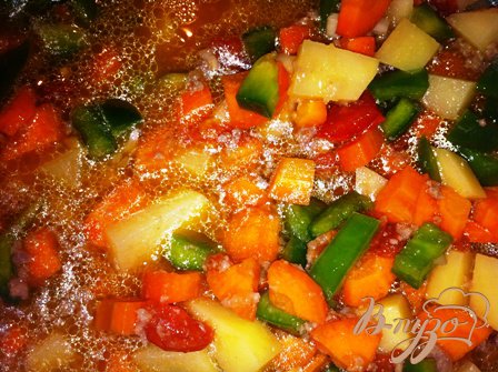 Овощной суп с фрикадельками и рисом Овощной суп с фрикадельками и рисом