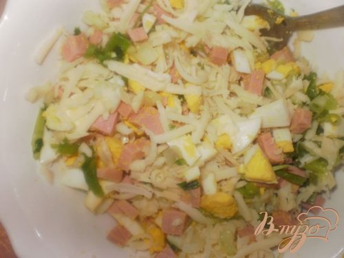 Пирог с яйцом, ветчиной и сыром Пирог с яйцом, ветчиной и сыром