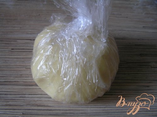 Ватрушки с творогом и изюмом Ватрушки с творогом и изюмом