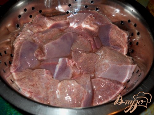 Печень тушеная с корнем сельдерея Печень тушеная с корнем сельдерея