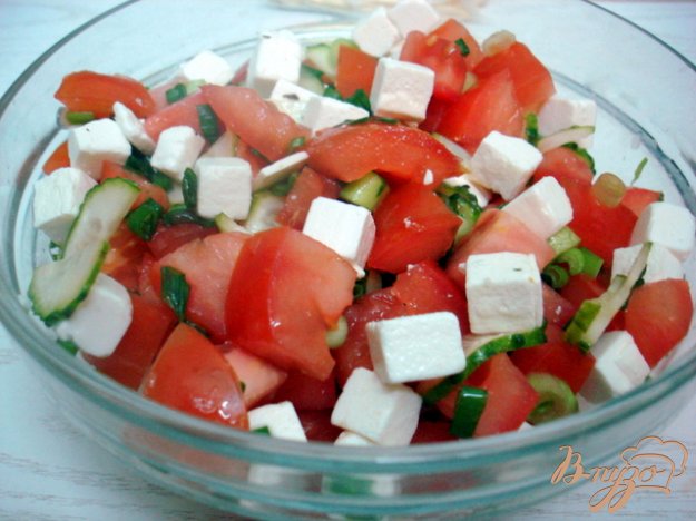 Рецепт Салат из помидоров и брынзы