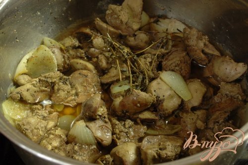 Пудинг из куриной печени с шампиньонами Пудинг из куриной печени с шампиньонами