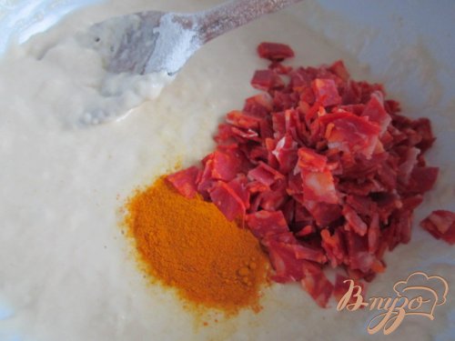Багеты с кусочками чоризо и куркумой Багеты с кусочками чоризо и куркумой