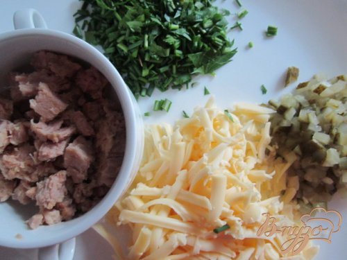 Брик с тунцом и яйцом Брик с тунцом и яйцом