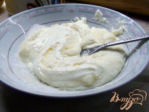 Кекс йогуртовый с лимонным кремом и глазурью. Кекс йогуртовый с лимонным кремом и глазурью.
