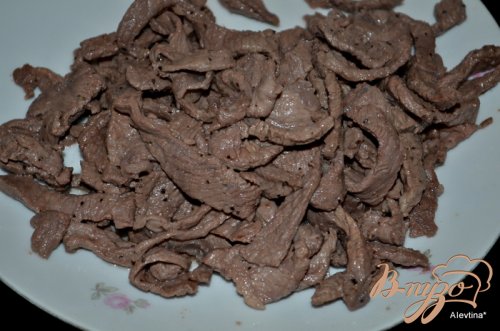 Говядина с грибами и луком Говядина с грибами и луком