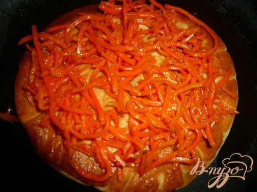 Хрустящая пита с морковью-по корейски и сыром Хрустящая пита с морковью-по корейски и сыром