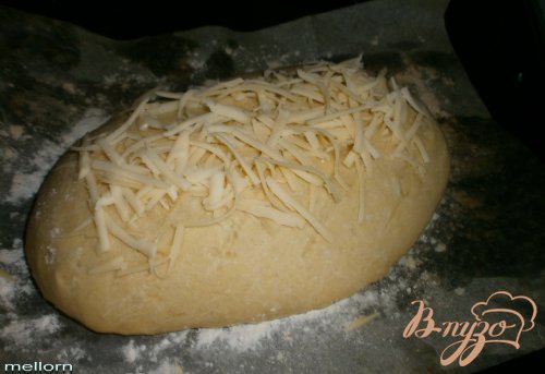Кукурузно-пшеничный батон с сыром Кукурузно-пшеничный батон с сыром